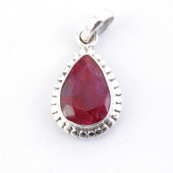 Rubīns - sudraba kulons